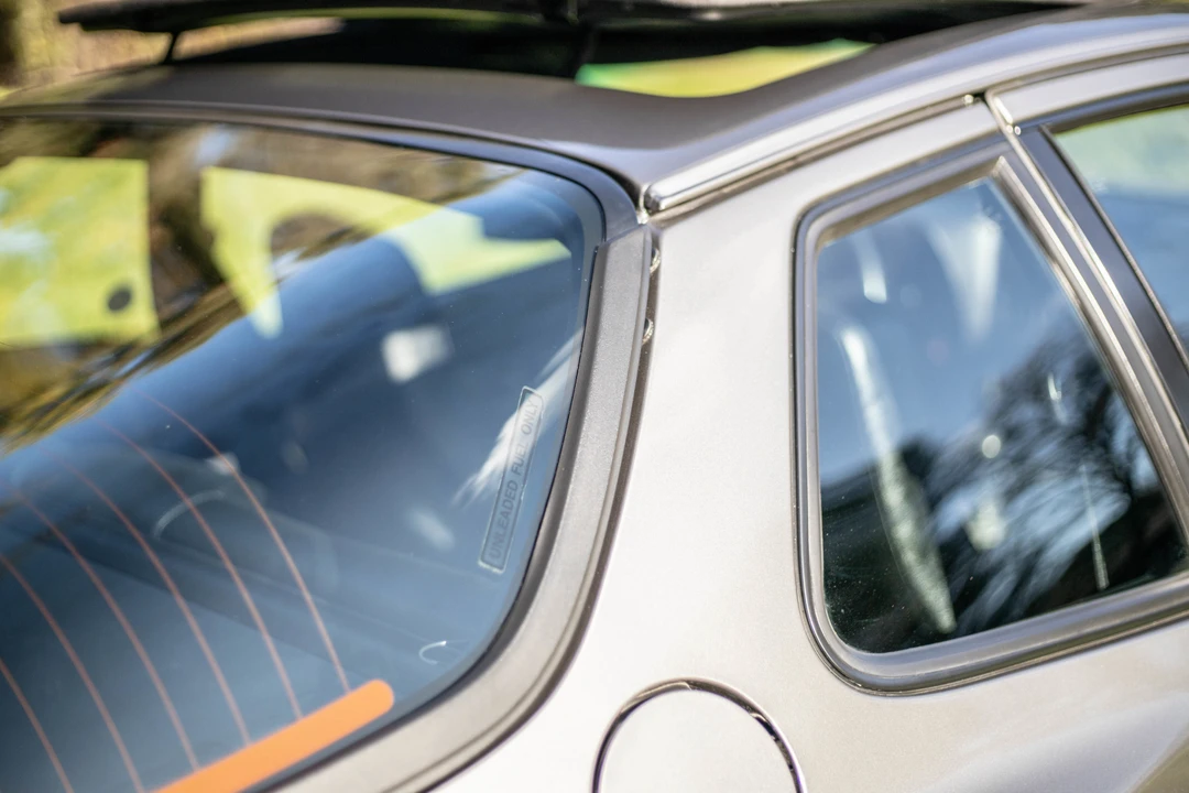 1985 Porsche 944 - Image 29 of 31