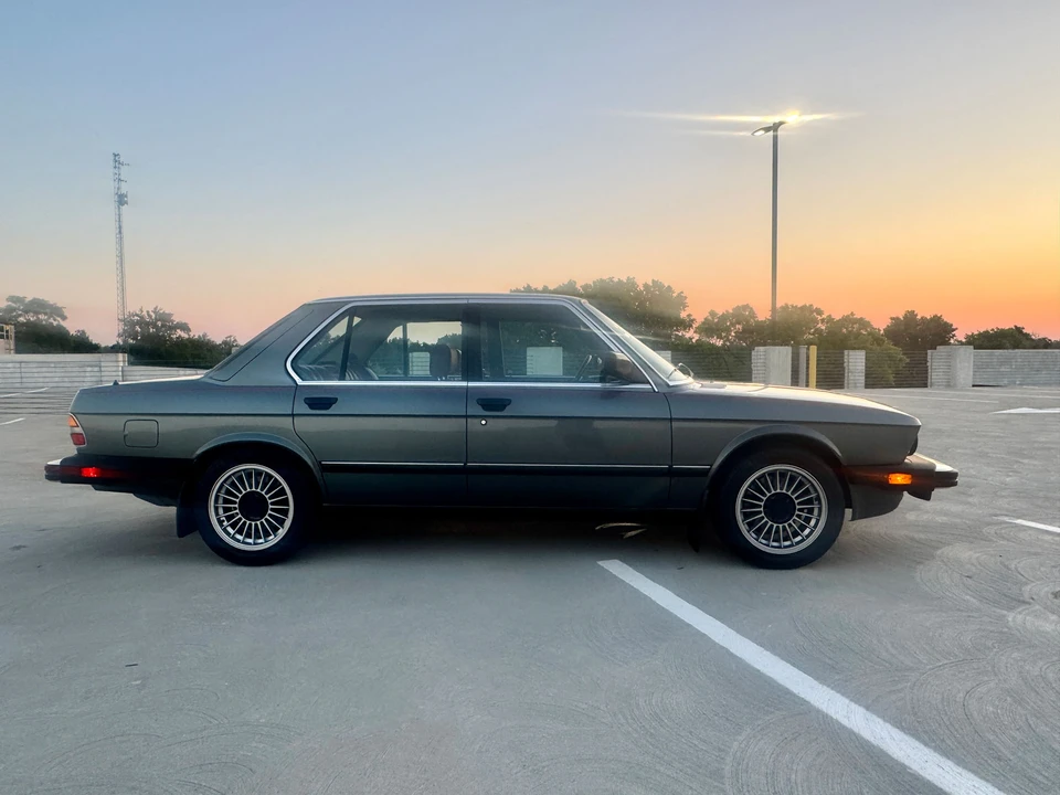 1986 BMW E28 5 Series - Image 9 of 31