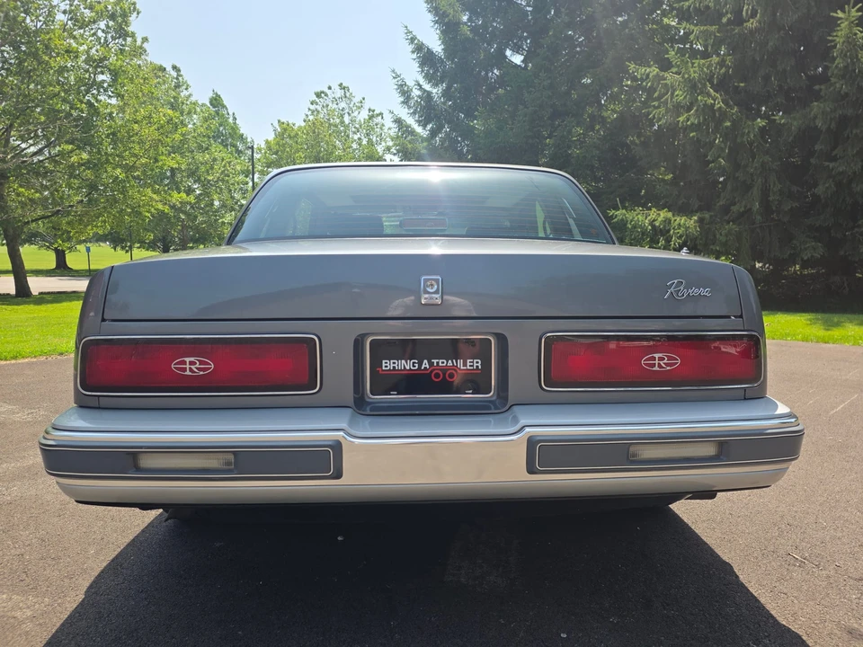 1986 Buick Riviera 4th-7th Gen - Image 14 of 31