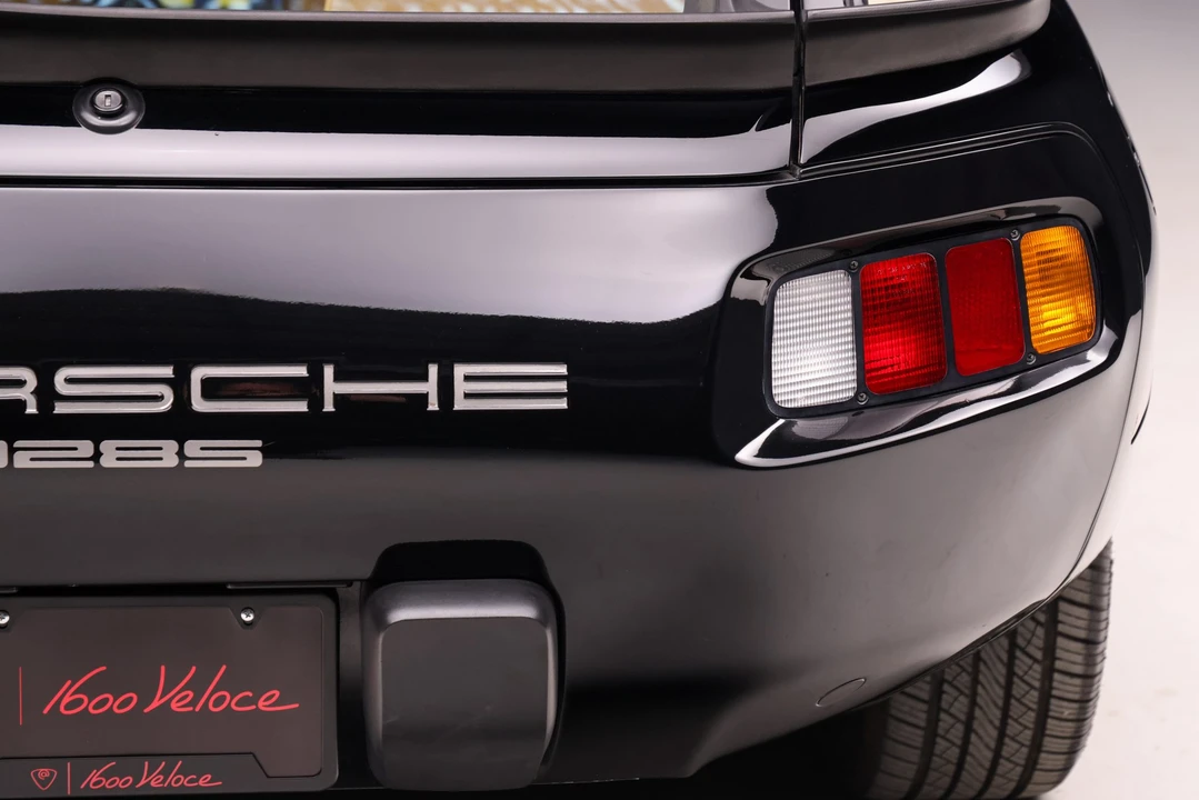 1986 Porsche 928 S - Image 28 of 31