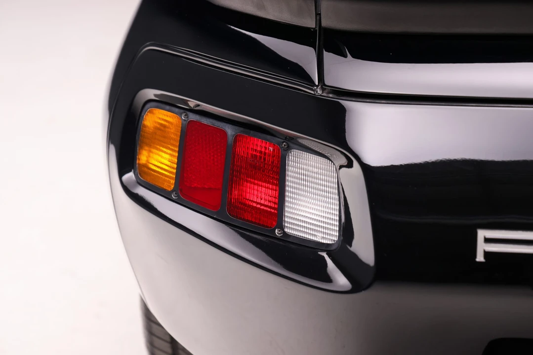 1986 Porsche 928 S - Image 29 of 31