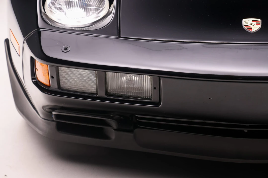 1986 Porsche 928 S - Image 17 of 31