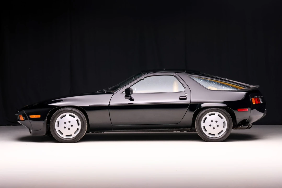 1986 Porsche 928 S - Image 3 of 31