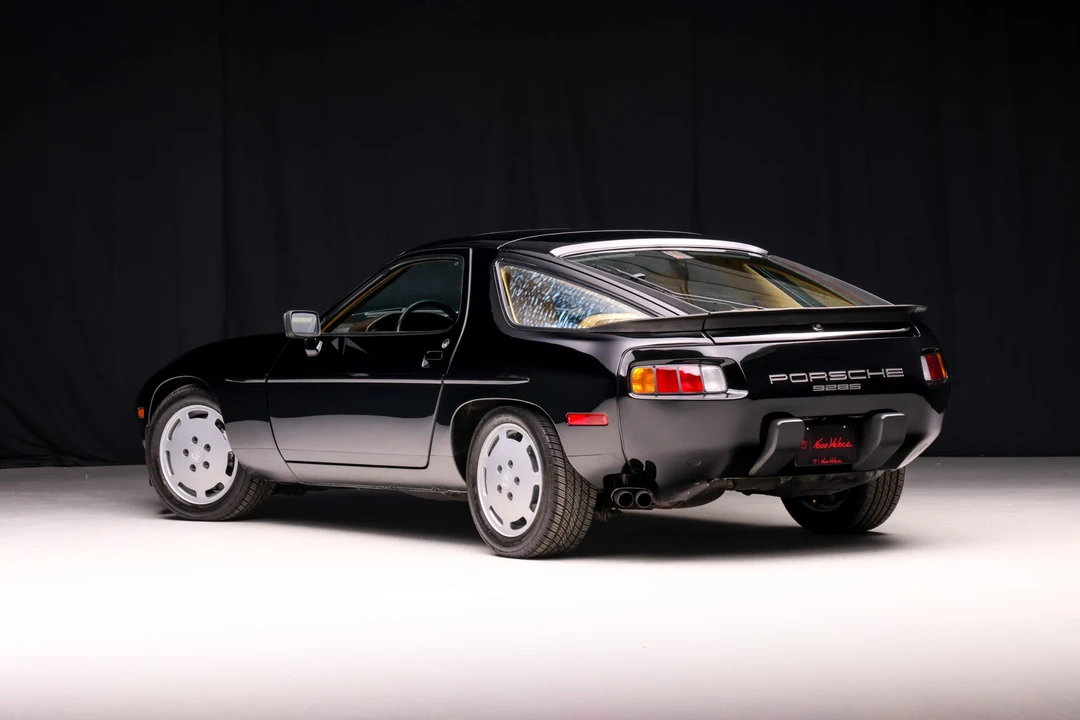 1986 Porsche 928 S - Image 4 of 31