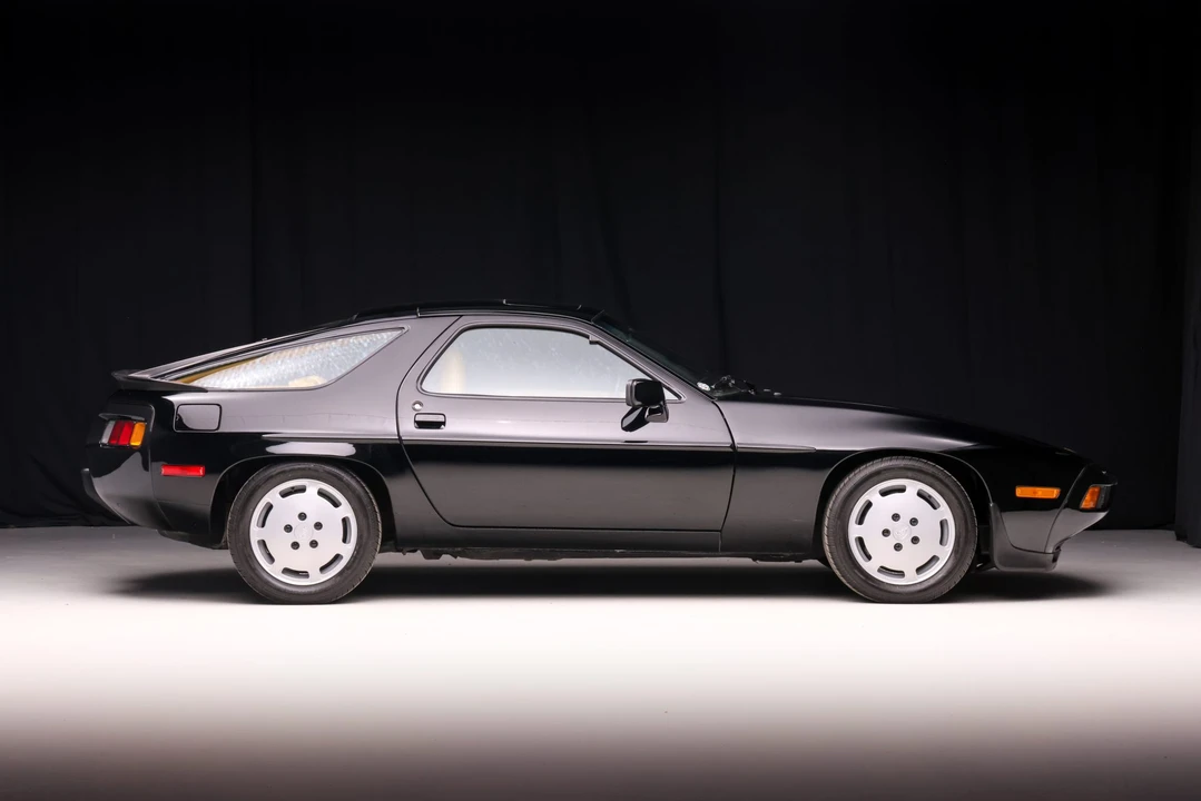 1986 Porsche 928 S - Image 10 of 31