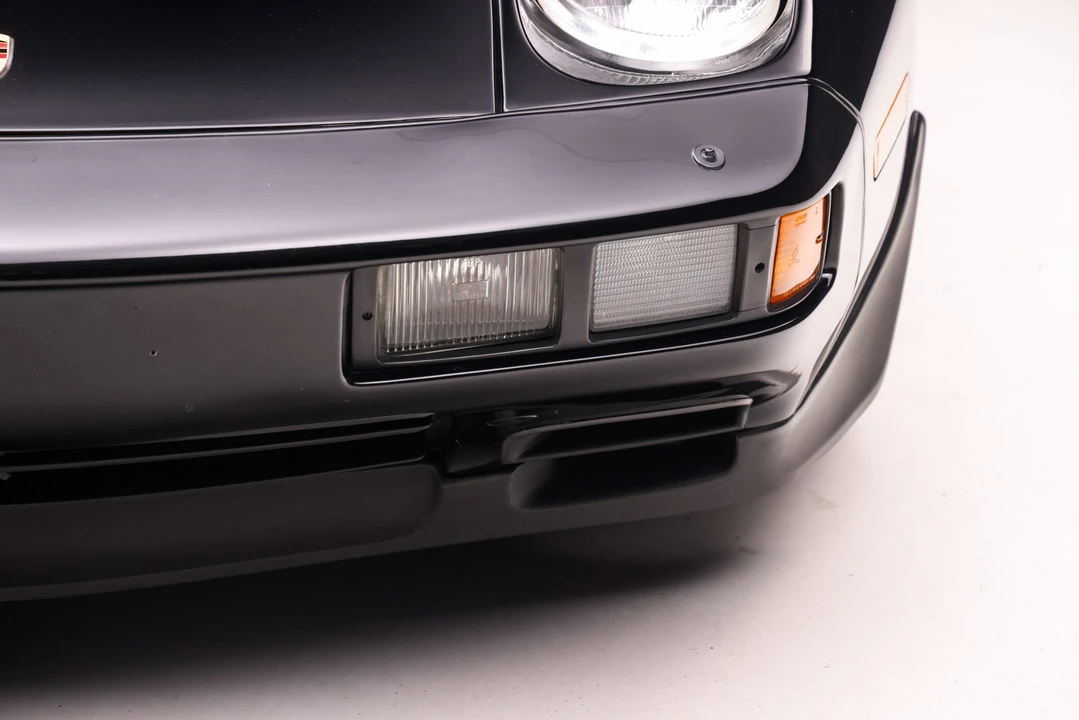 1986 Porsche 928 S - Image 18 of 31