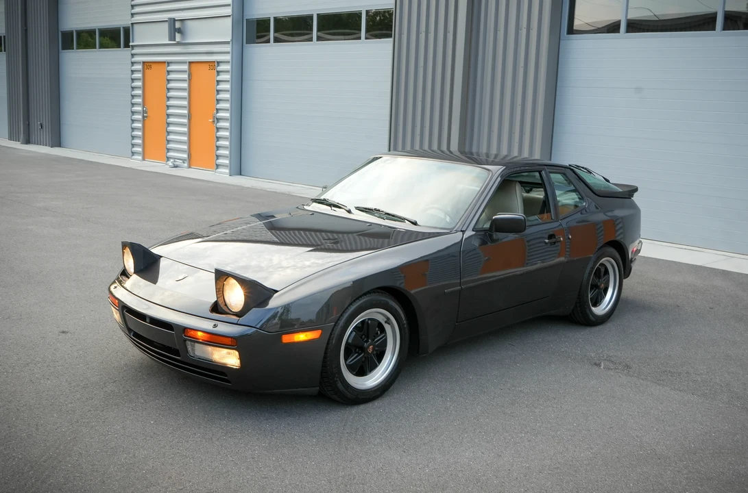 1986 Porsche 944 Turbo - Image 19 of 31