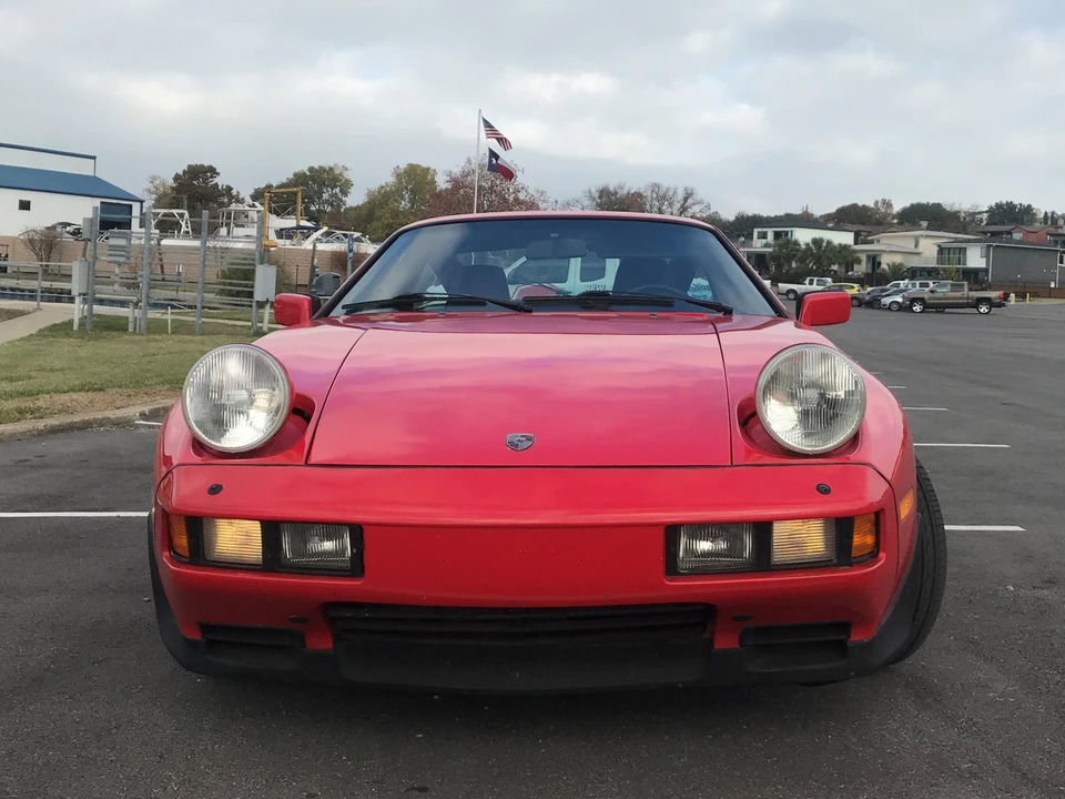 1986 Porsche 928 S - Image 18 of 31