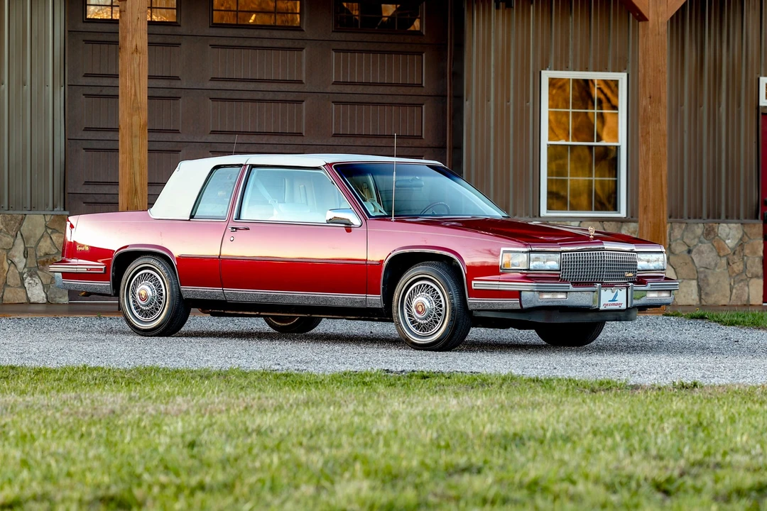 1987 Cadillac DeVille 6th Gen - Image 21 of 31
