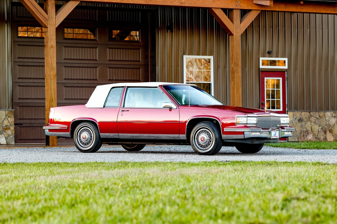 1987 Cadillac DeVille 6th Gen - Image 19 of 31