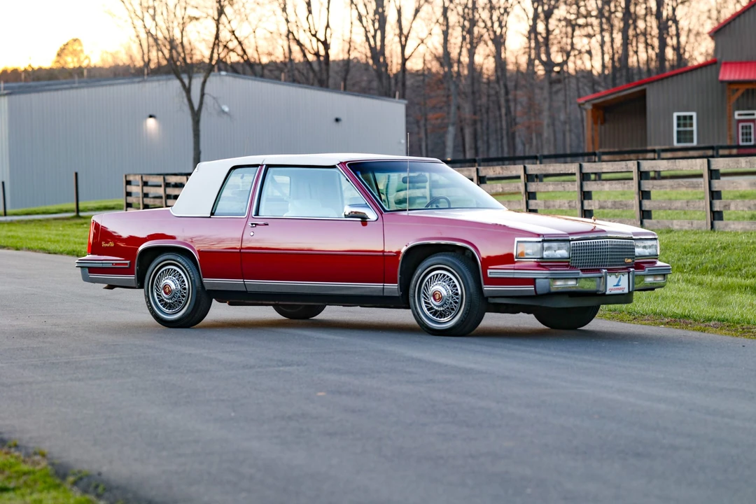 1987 Cadillac DeVille 6th Gen - Image 22 of 31