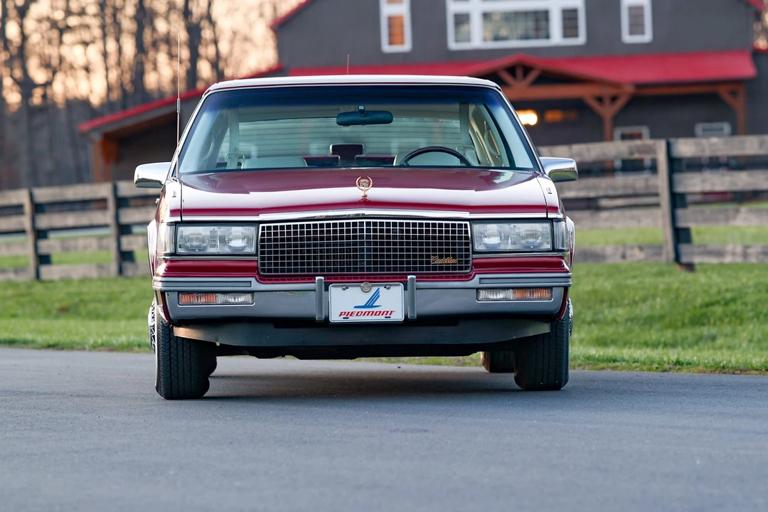 1987 Cadillac DeVille 6th Gen - Image 6 of 31