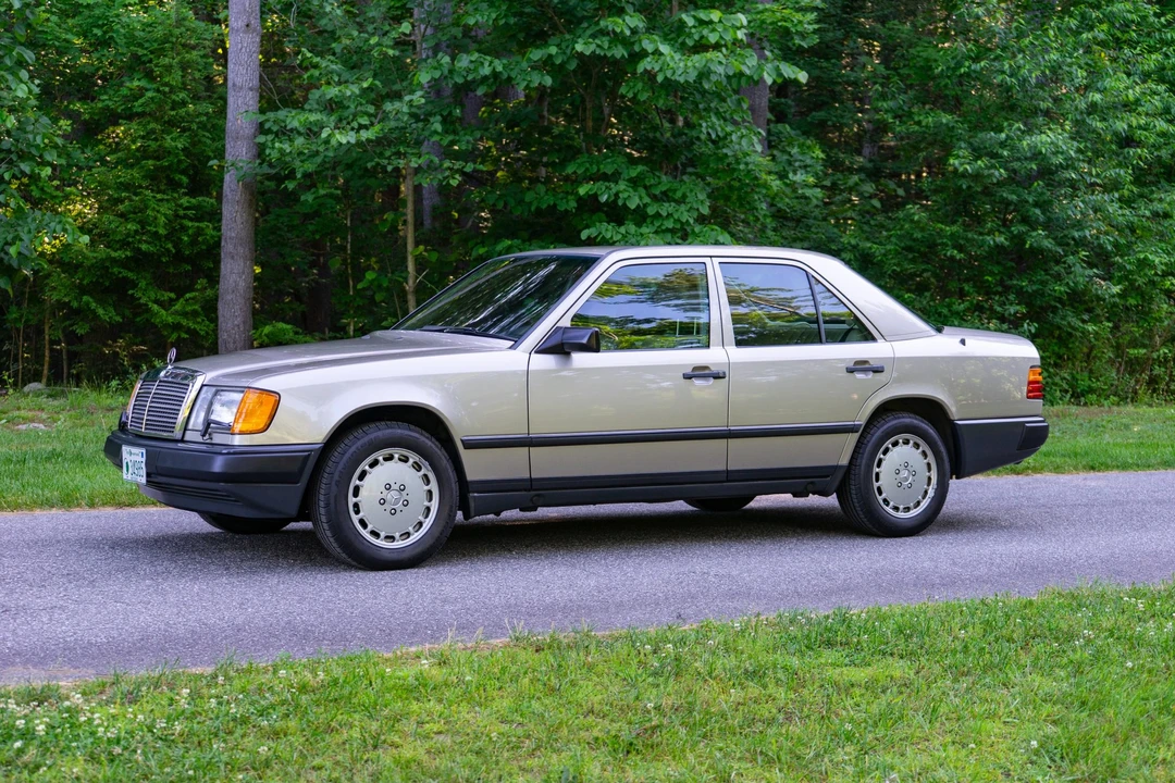 1987 Mercedes-Benz W124 E-Class - Image 21 of 31