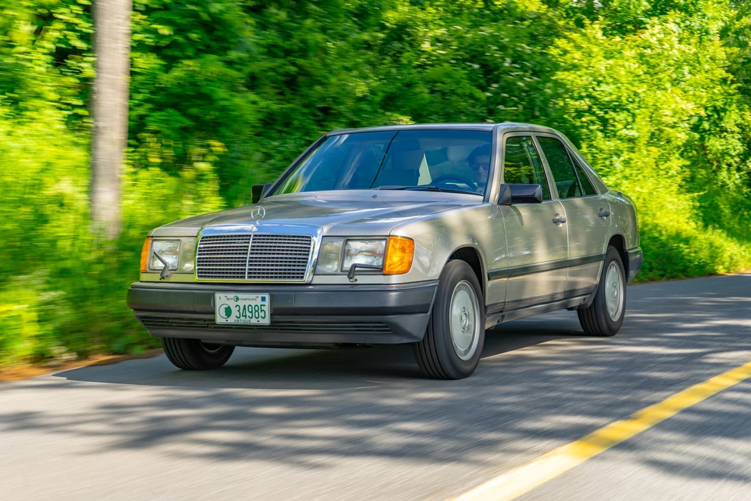 1987 Mercedes-Benz W124 E-Class - Image 12 of 31