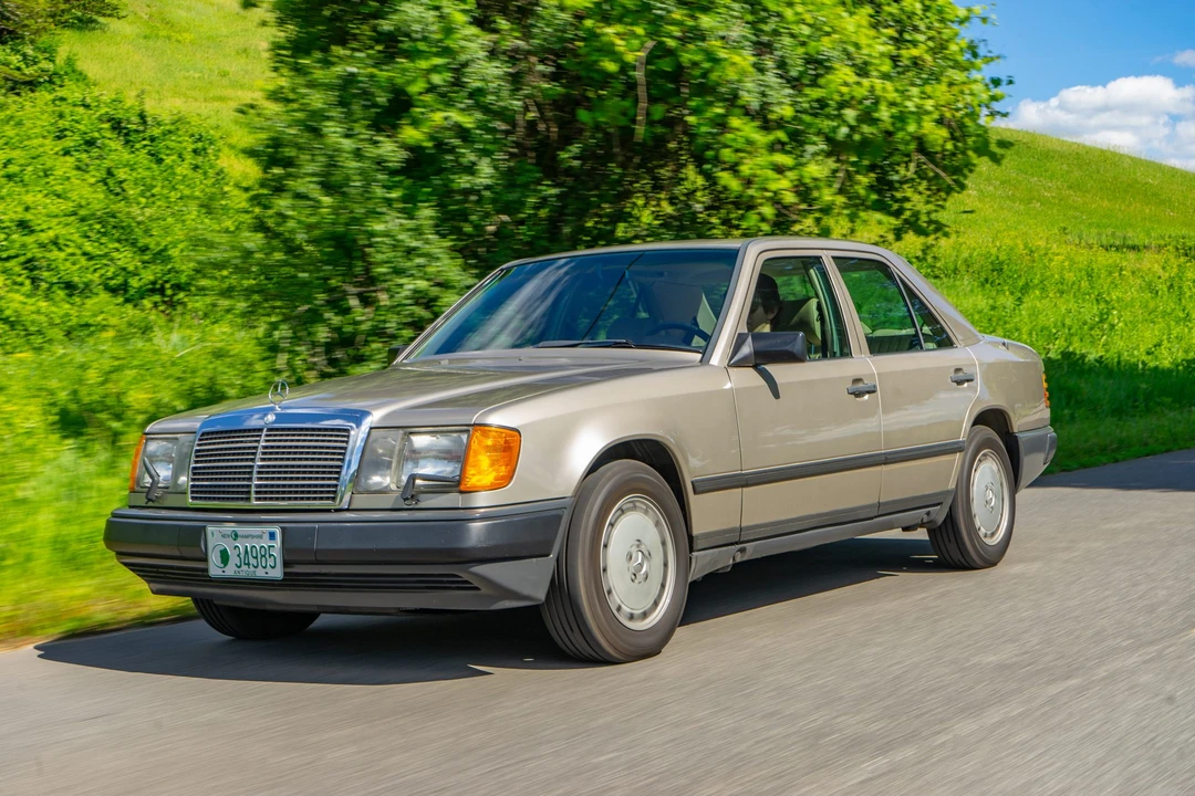 1987 Mercedes-Benz W124 E-Class - Image 14 of 31