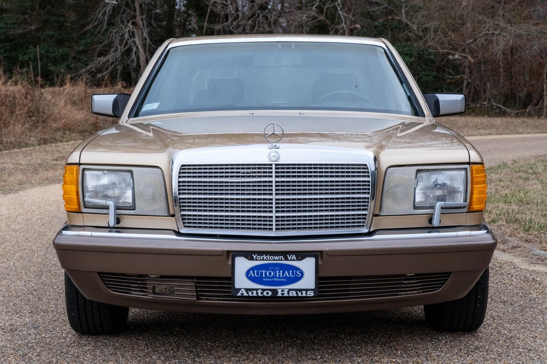 1987 Mercedes-Benz W126 S-Class Sedan - Image 16 of 31