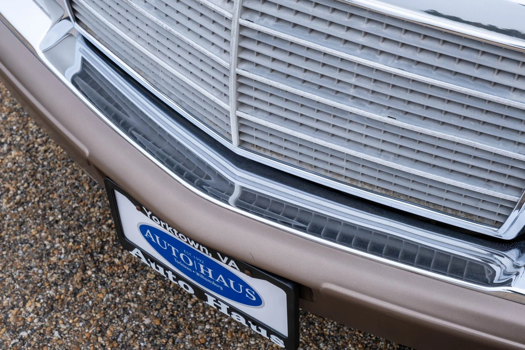 1987 Mercedes-Benz W126 S-Class Sedan - Image 31 of 31