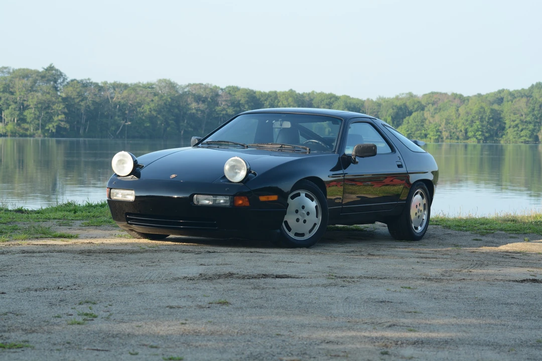 1987 Porsche 928 S4 - Image 16 of 31
