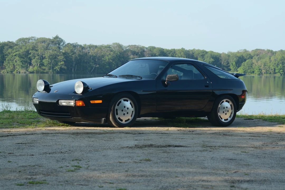 1987 Porsche 928 S4 - Image 18 of 31