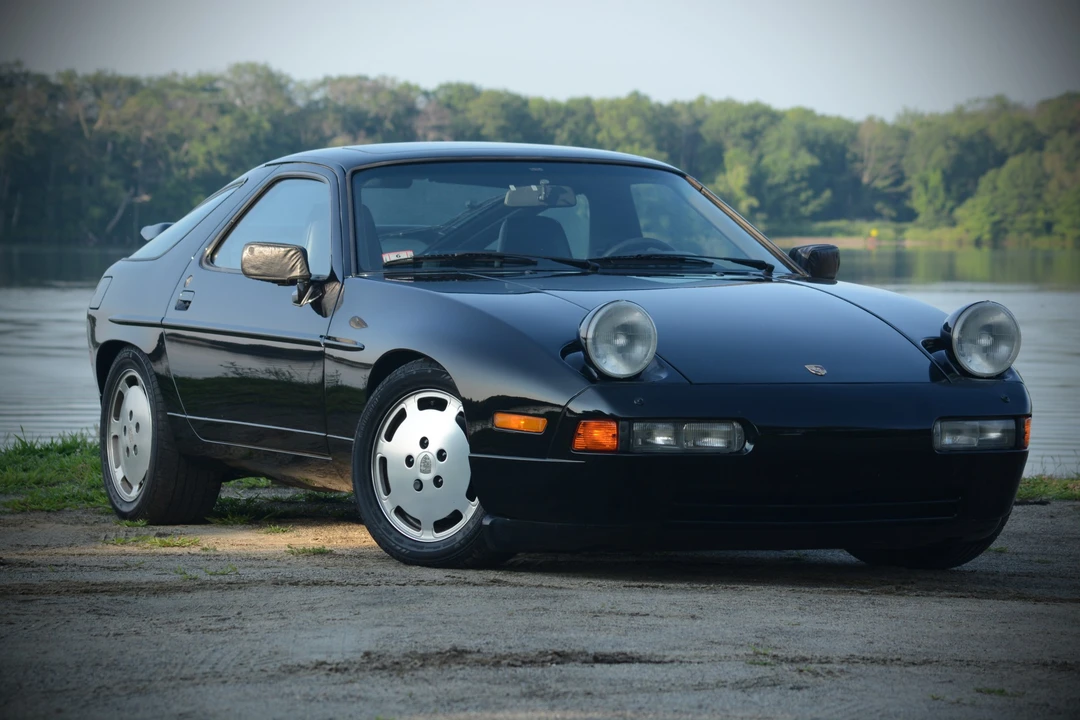 1987 Porsche 928 S4 - Image 2 of 31