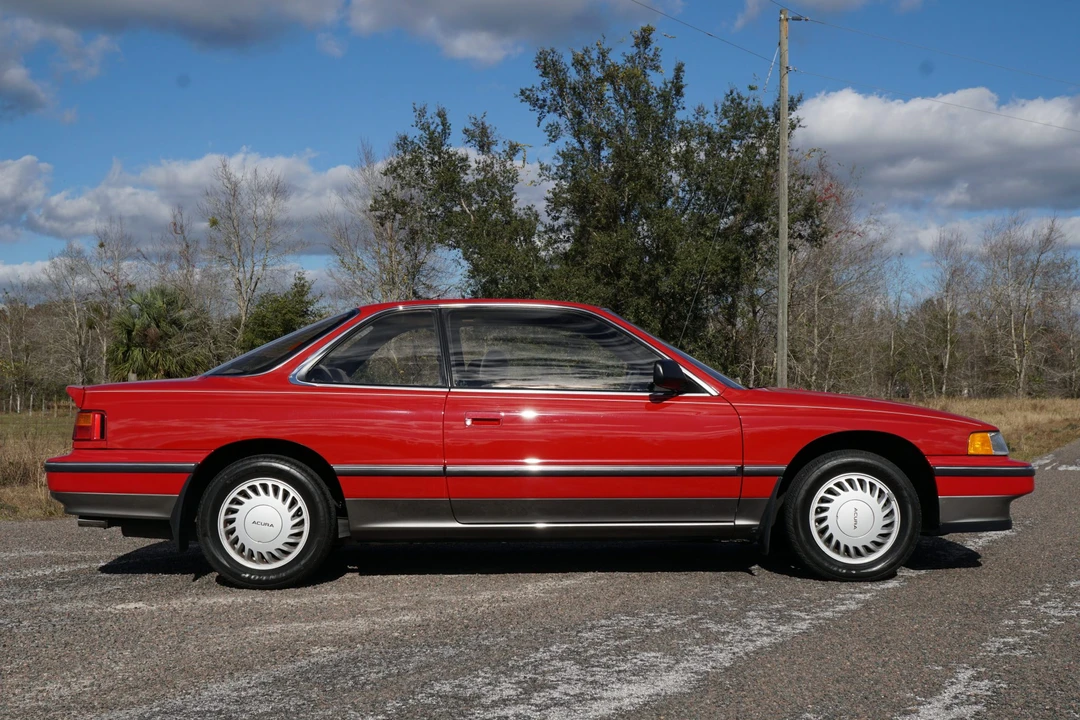 1988 Acura Legend 1st Gen - Image 11 of 31