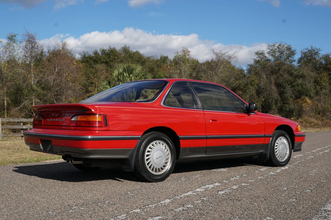 1988 Acura Legend 1st Gen - Image 13 of 31