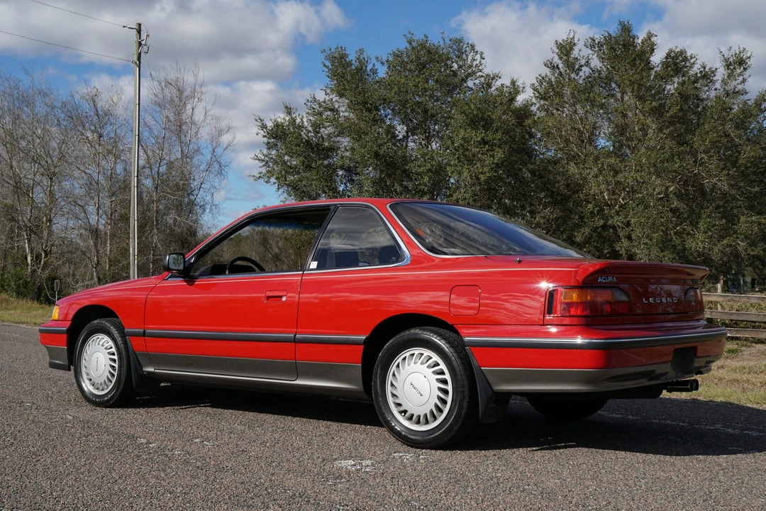 1988 Acura Legend 1st Gen - Image 24 of 31