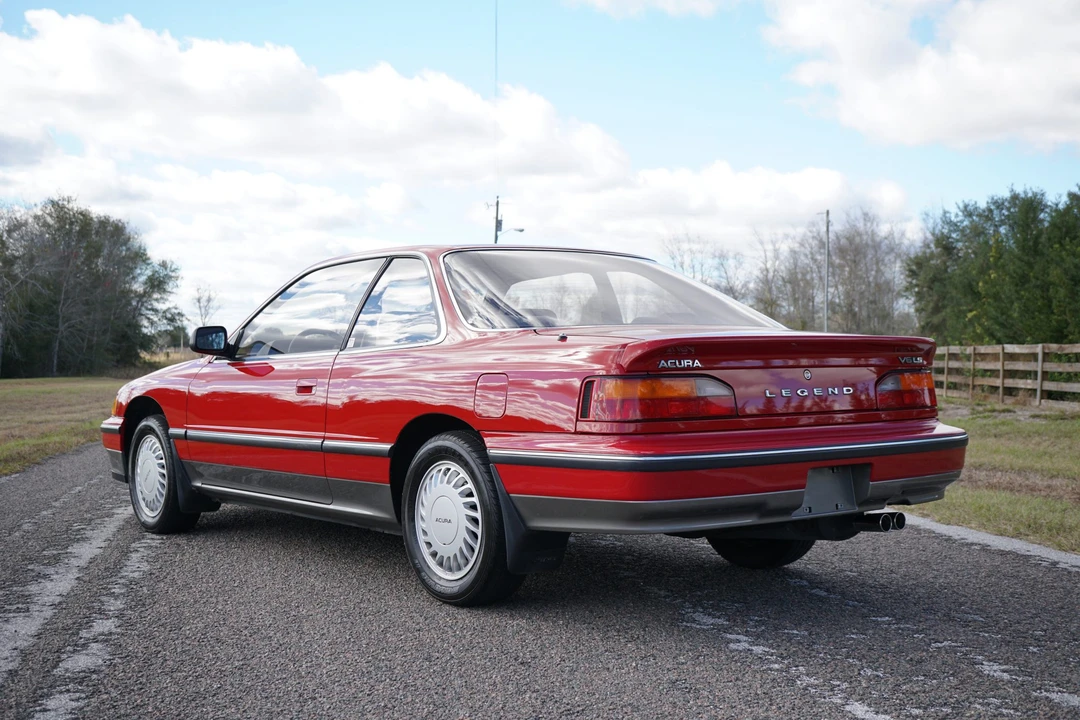1988 Acura Legend 1st Gen - Image 21 of 31
