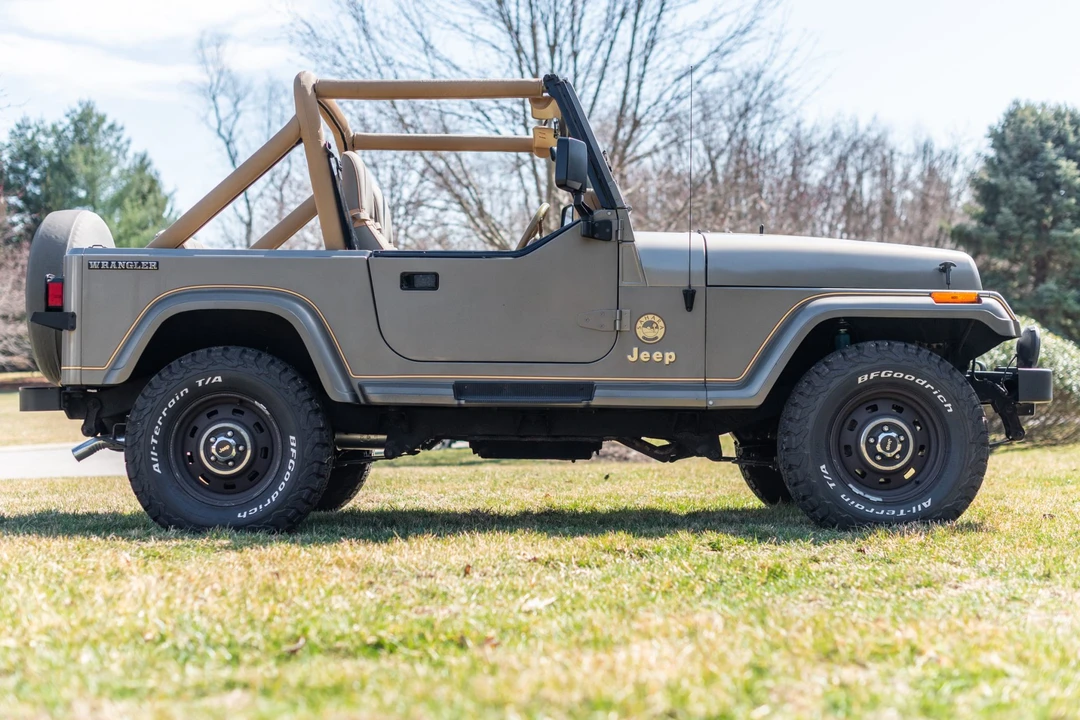 1988 Jeep YJ Wrangler - Image 19 of 31