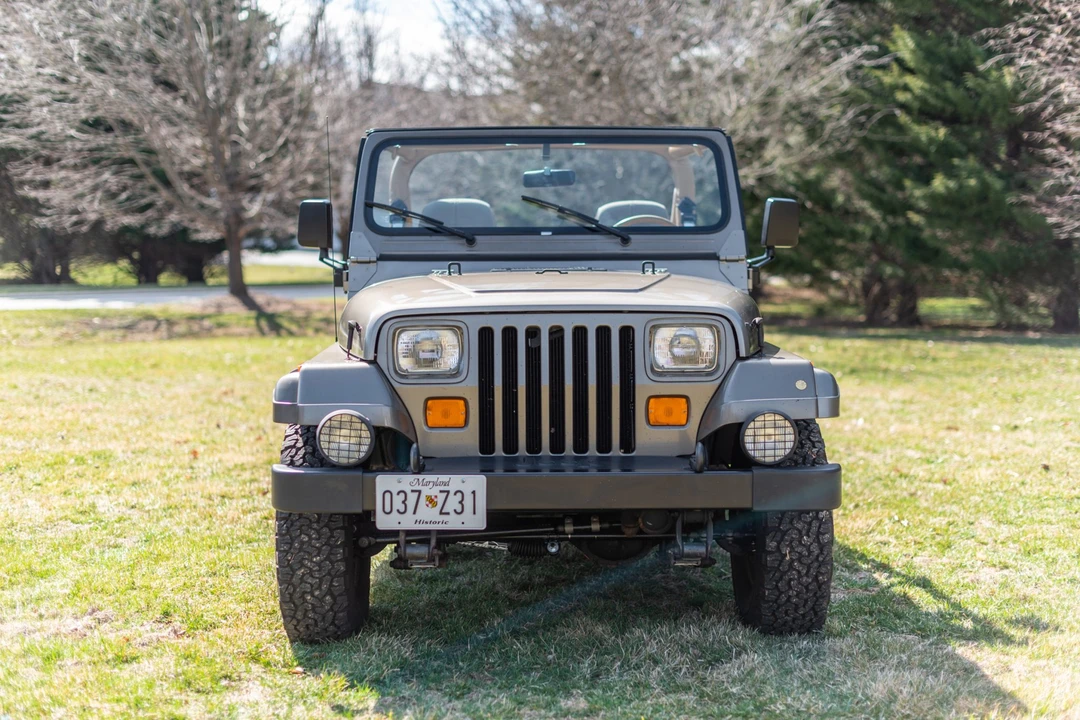 1988 Jeep YJ Wrangler - Image 10 of 31