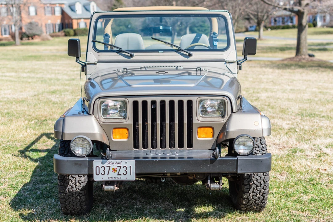 1988 Jeep YJ Wrangler - Image 8 of 31