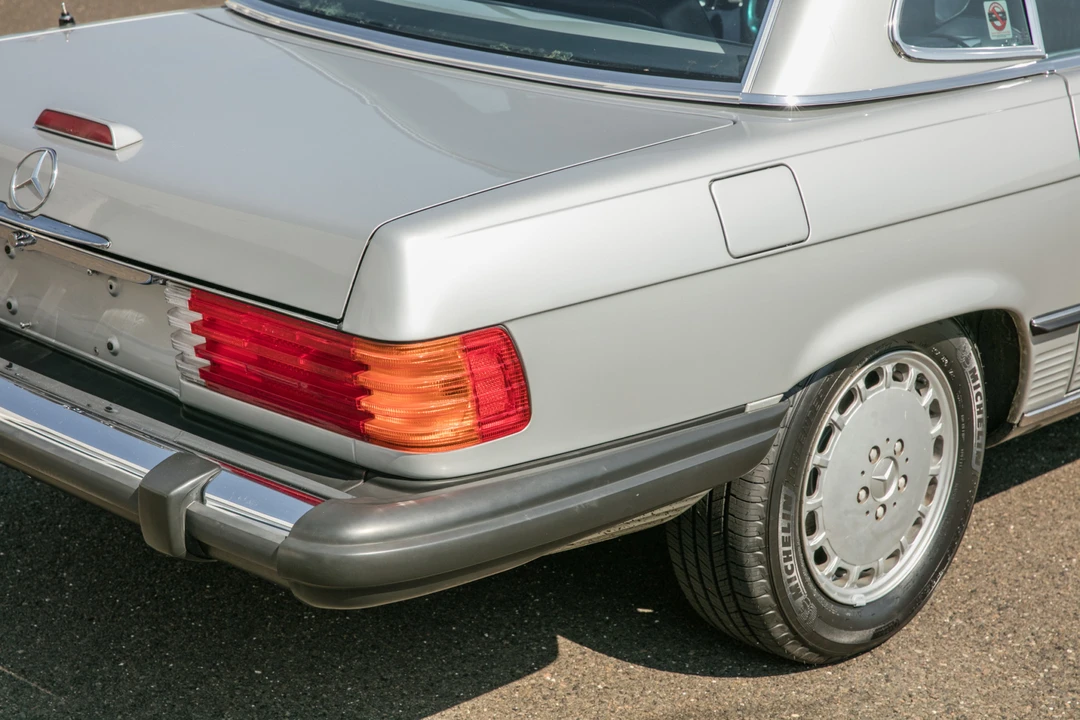 1988 Mercedes-Benz R107 SL-Class - Image 29 of 31