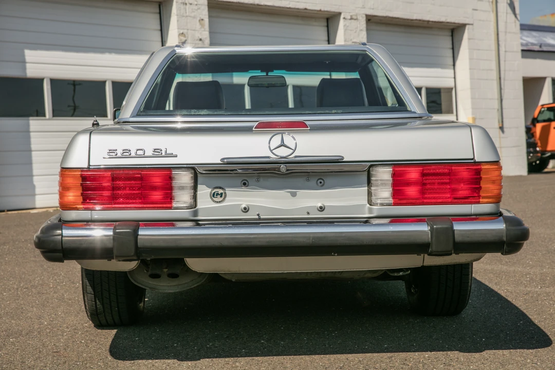 1988 Mercedes-Benz R107 SL-Class - Image 14 of 31