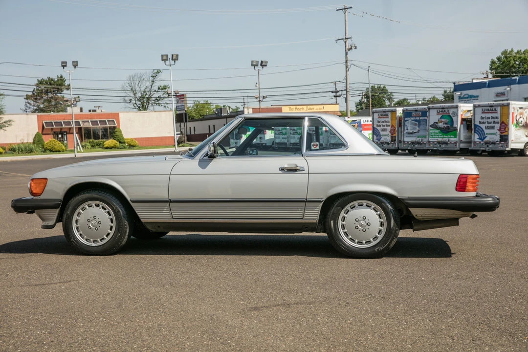 1988 Mercedes-Benz R107 SL-Class - Image 4 of 31