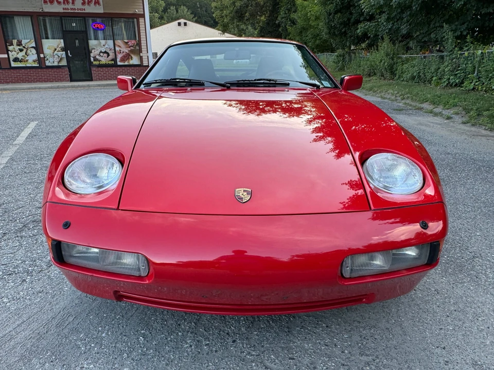 1988 Porsche 928 S4 - Image 2 of 31