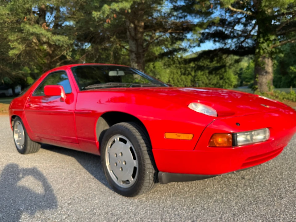 1988 Porsche 928 S4 - Image 28 of 31
