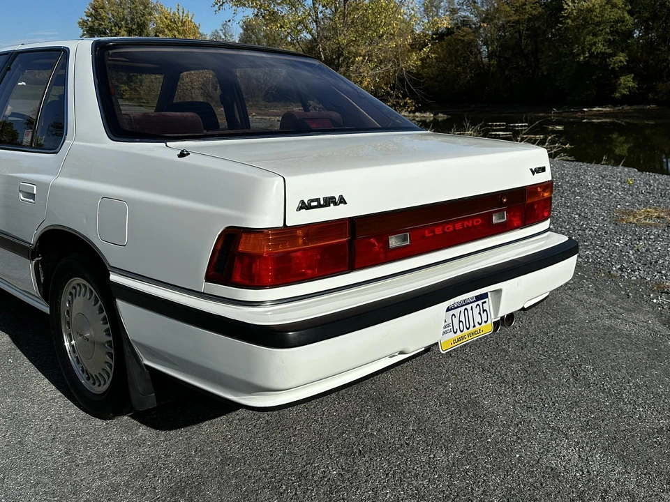 1989 Acura Legend 1st Gen - Image 28 of 31