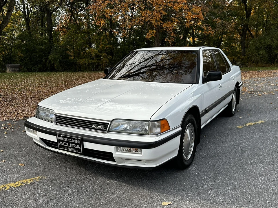 1989 Acura Legend 1st Gen - Image 14 of 31