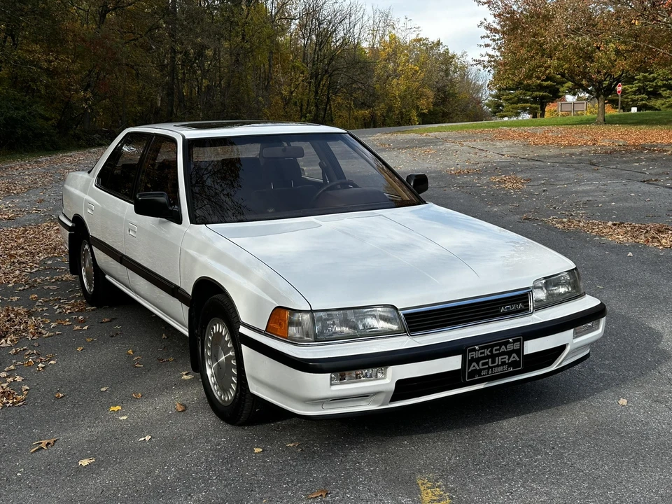 1989 Acura Legend 1st Gen - Image 25 of 31