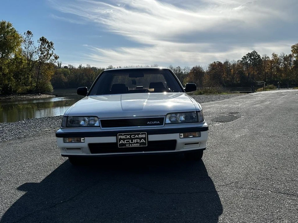 1989 Acura Legend 1st Gen - Image 13 of 31