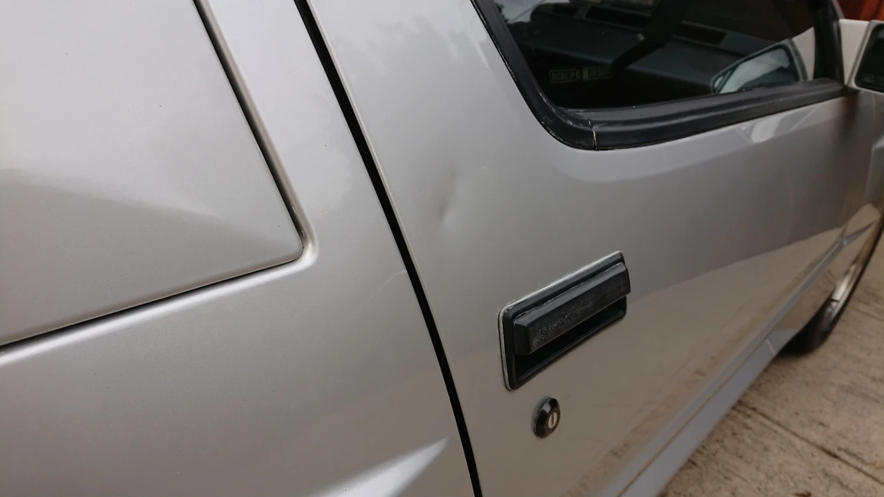 1989 Chrysler Conquest - Image 22 of 31