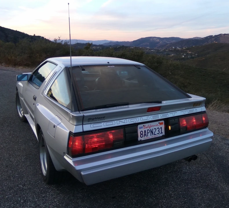 1989 Chrysler Conquest - Image 17 of 31