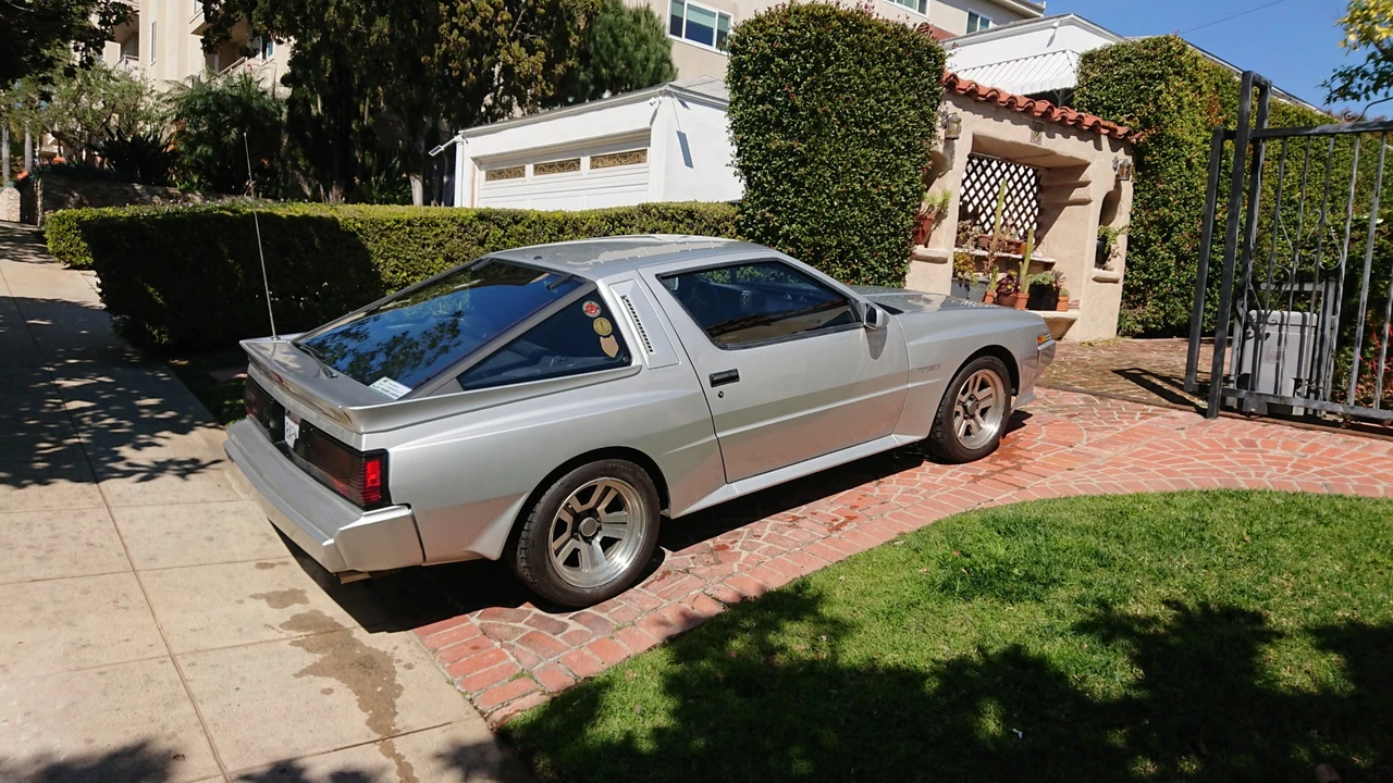 1989 Chrysler Conquest - Image 13 of 31