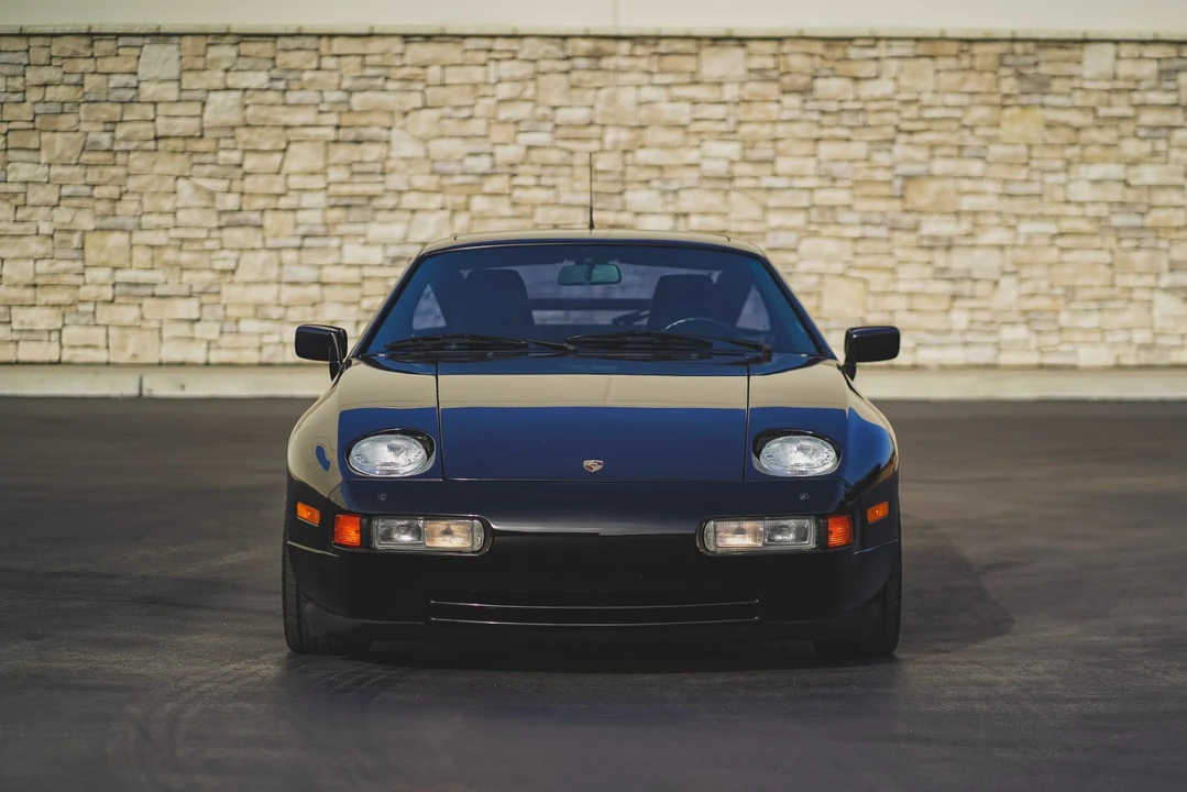 1989 Porsche 928 S4 - Image 4 of 31
