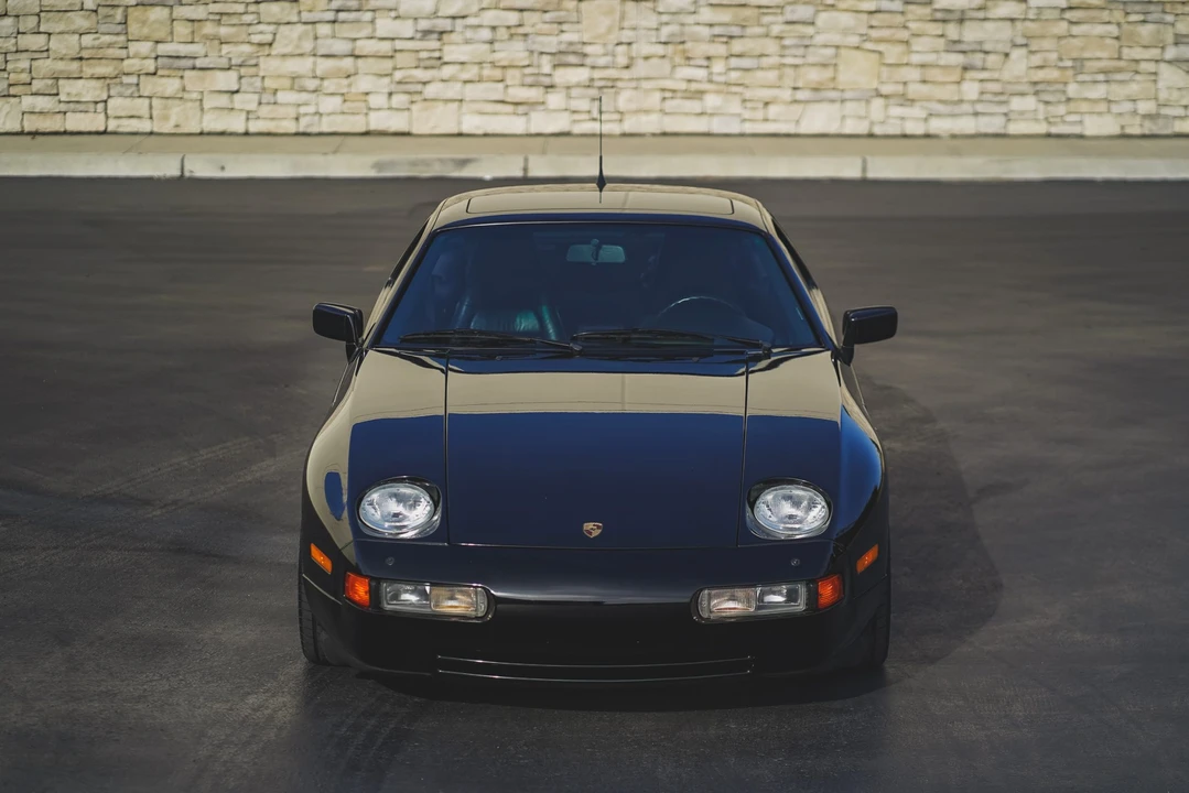 1989 Porsche 928 S4 - Image 3 of 31