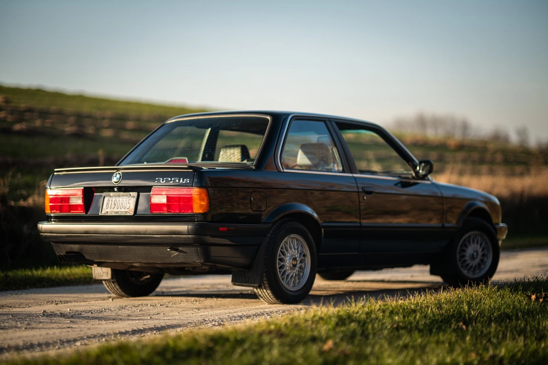 1990 BMW E30 3 Series - Image 15 of 31