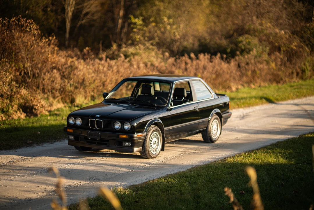 1990 BMW E30 3 Series - Image 3 of 31