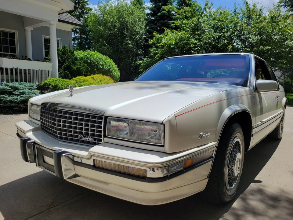 1990 Cadillac Eldorado 11th Gen - Image 10 of 31