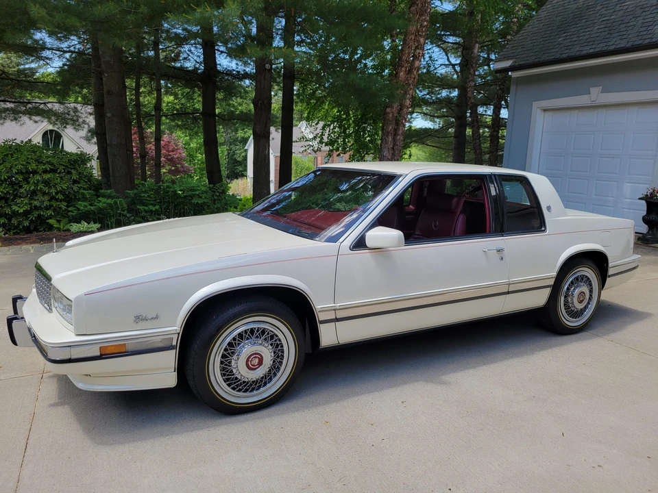 1990 Cadillac Eldorado 11th Gen - Image 5 of 31