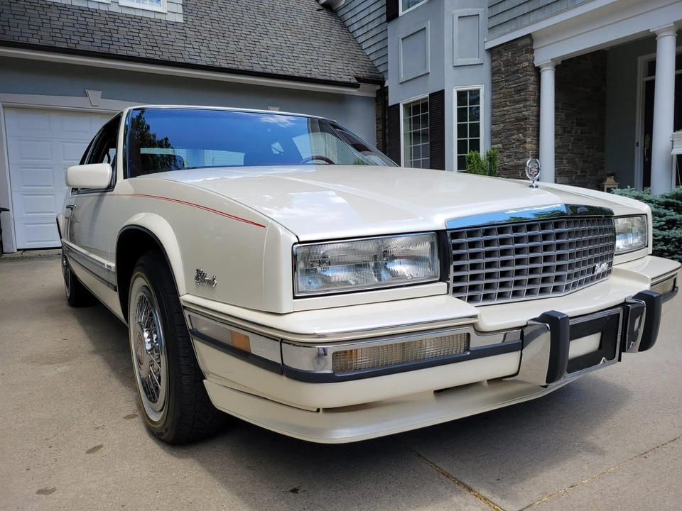 1990 Cadillac Eldorado 11th Gen - Image 16 of 31